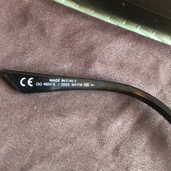 Too many sunglasses SOLD - Picture 8 of 8